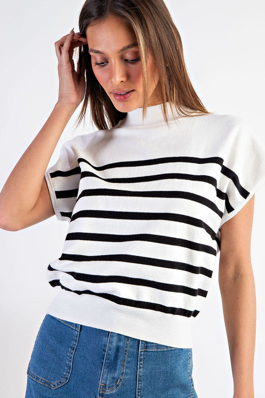 SHORT SLEEVE STRIPED TOP