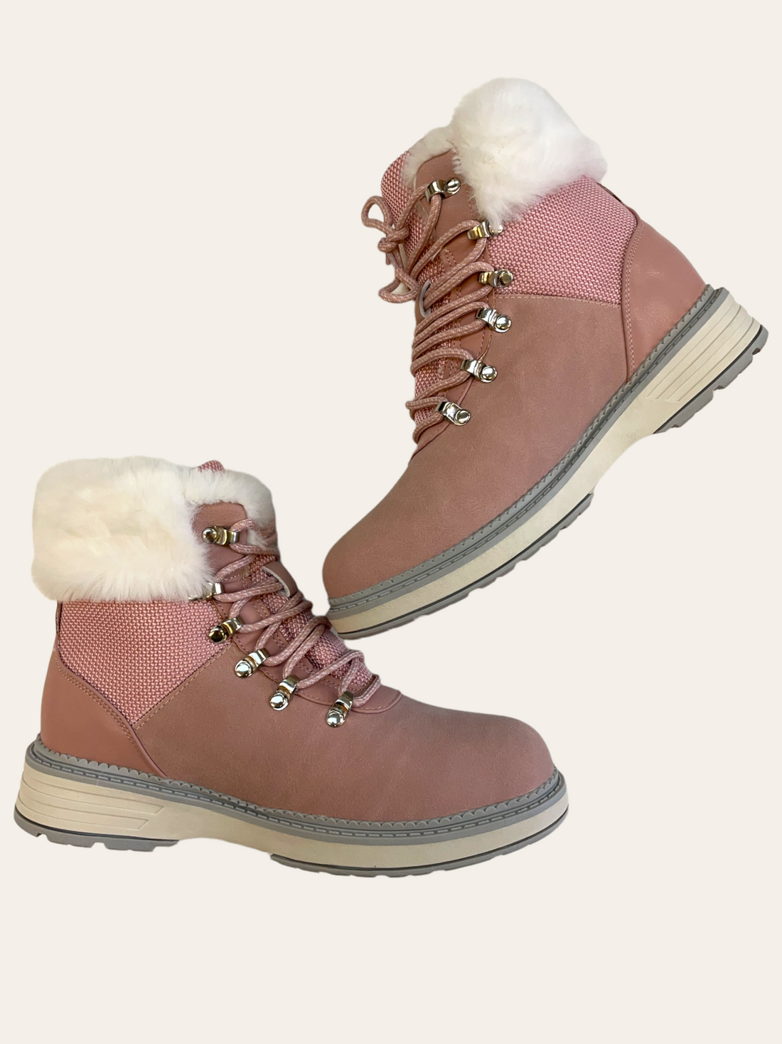 FAUX FUR LINED BOOT