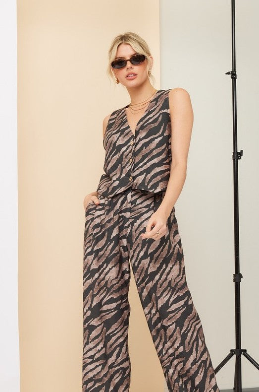 ANIMAL PRINT PANTS SET