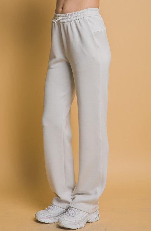 Pantalon de survêtement taille haute à jambe droite